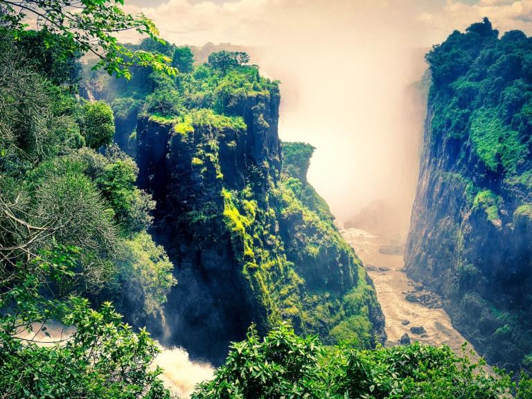 Road trip au Zimbabwe – 10 jours Road trip au Zimbabwe – 10 jours